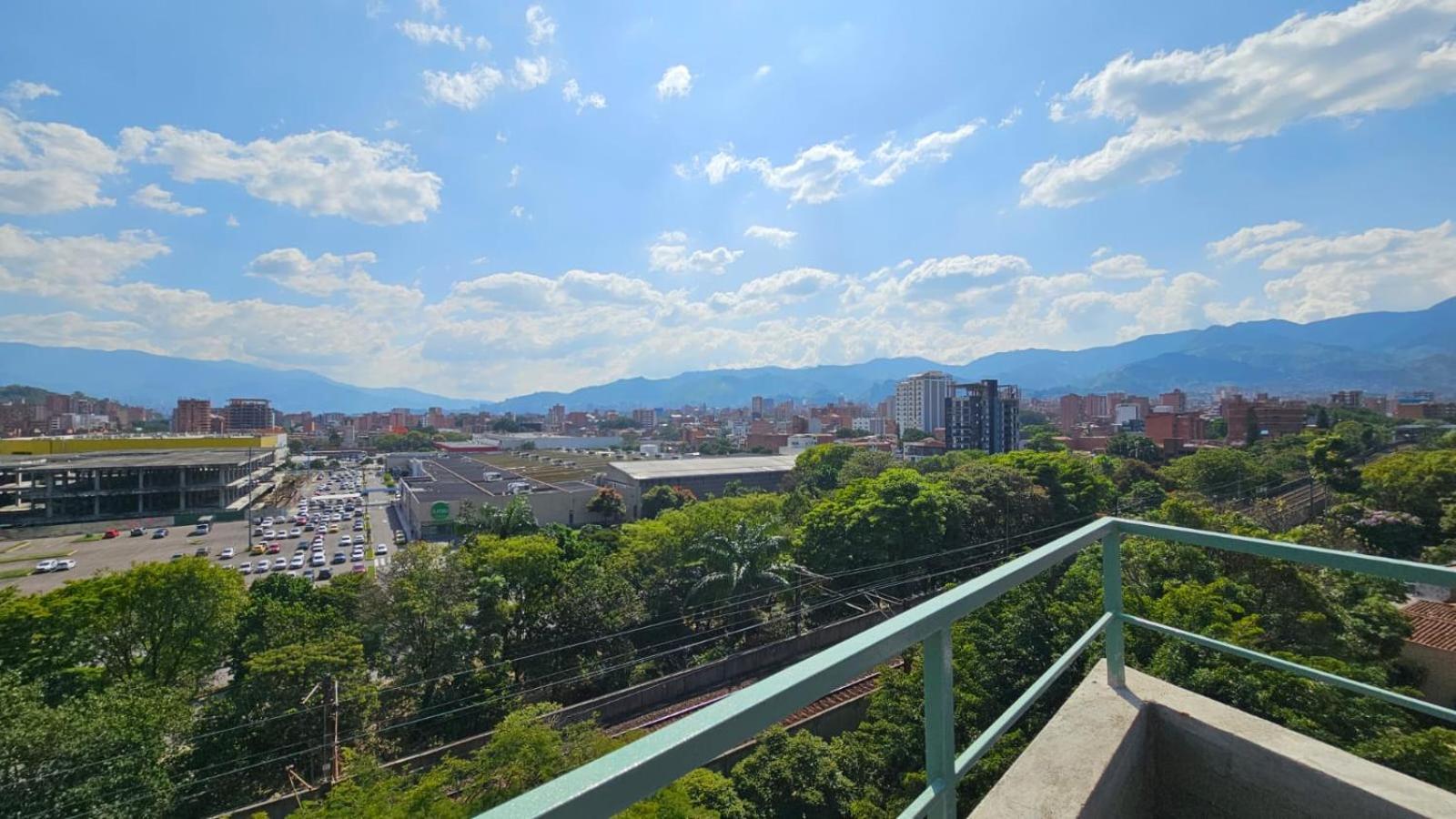 B 48 Living By B Rent Daire Medellín Dış mekan fotoğraf
